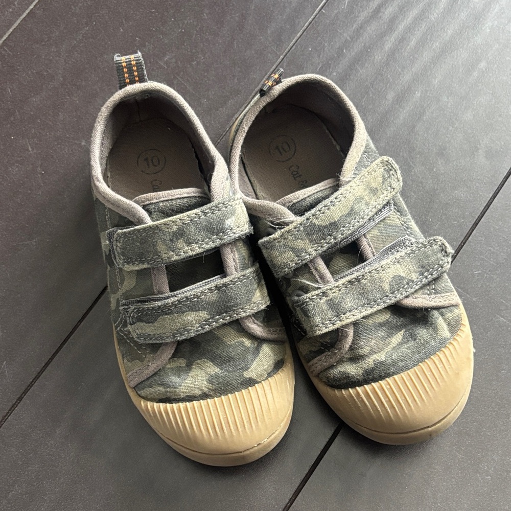 Cat & Jack Green Camouflage Kids Sneakers